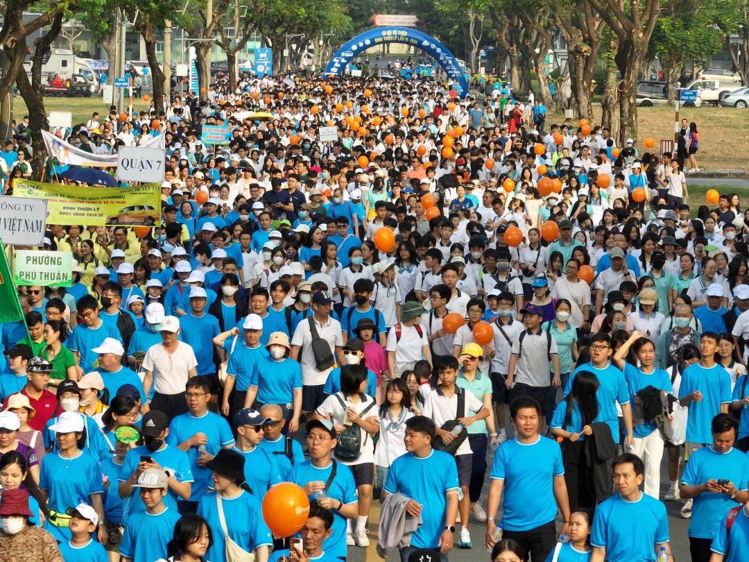Hơn 5.000 người đi bộ từ thiện Đinh Thiện Lý năm 2024, lan toả tinh thần sẻ chia